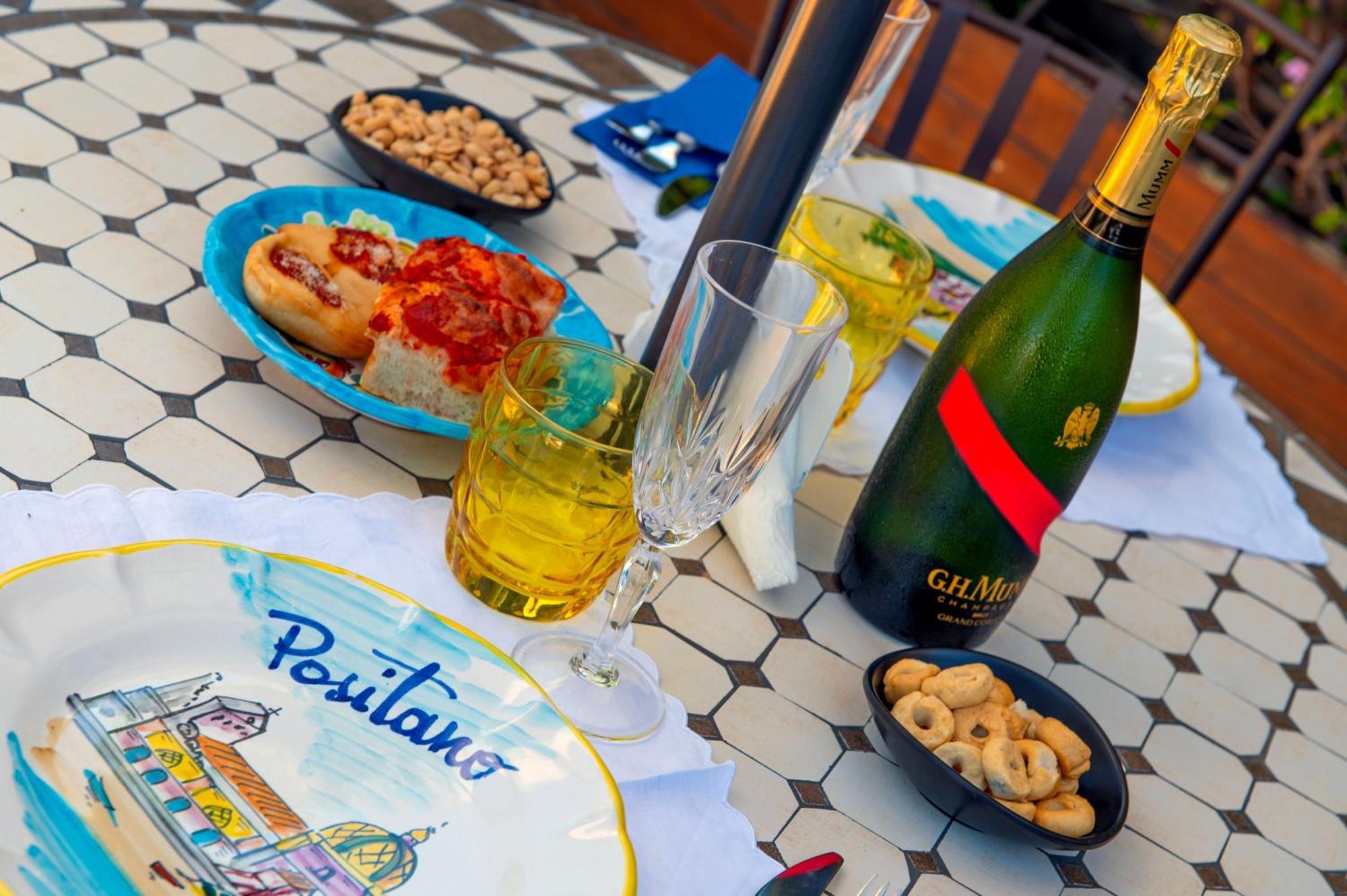 مبيت وإفطار Relais Sorrento Terrace And Relax المظهر الخارجي الصورة