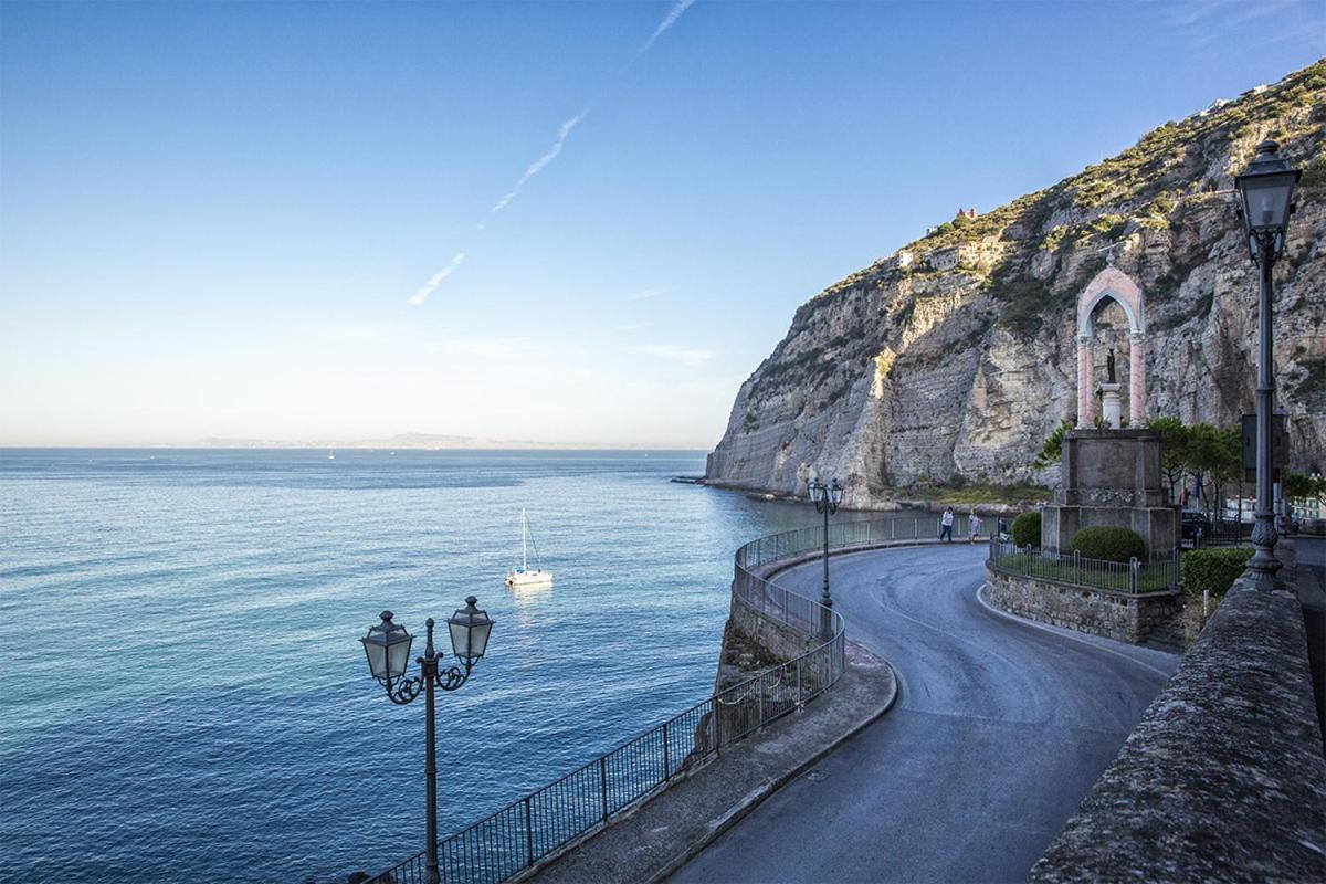 مبيت وإفطار Relais Sorrento Terrace And Relax المظهر الخارجي الصورة
